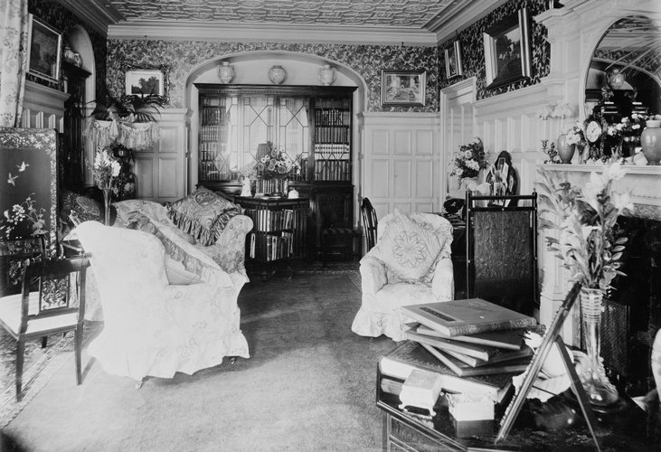 Ενα από τα καθιστικά δωμάτια του York Cottage /Οκτώβριος του 1897