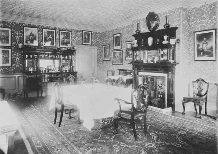 Η τραπεζαρία του York Cottage /Οκτώβριος του 1897