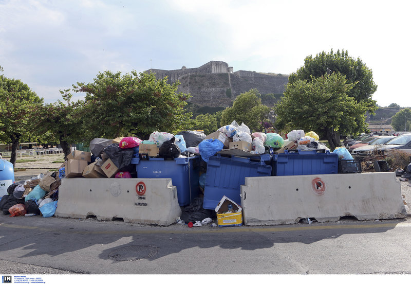 Φωτογραφίες: Intimenews/ΚΑΤΑΠΟΔΗΣ ΣΤΑΜΑΤΗΣ