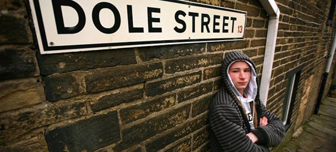 Βρετανία: 750.000 νέοι δηλώνουν πως δεν έχουν κανένα λόγο να ζουν