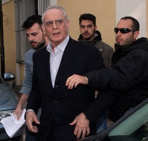 Το κατώφλι του ανακριτή περνά σήμερα ο Άκης Τσοχατζόπουλος