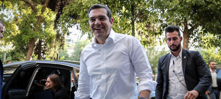 Τσίπρας για Καμμένο: «Στις ΗΠΑ έχει τυφώνα, αλλά δεν λέγεται Πάνος, λέγεται Μάικλ»