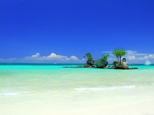 4η η Σαντορίνη στα 10 νησιά-παραδείσους που οφείλει κανείς να επισκεφτεί σ' αυτή τη ζωή [εικόνες]  | iefimerida.gr 2