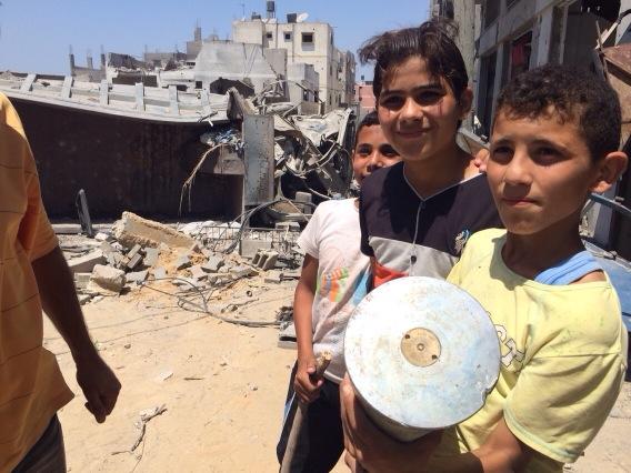 Οι Παλαιστίνιοι επιστρέφουν στις γειτονιές τους και βρίσκουν το χάος -Η Γάζα μετά από το σφυροκόπημα του Ισραήλ [εικόνες] | iefimerida.gr 8