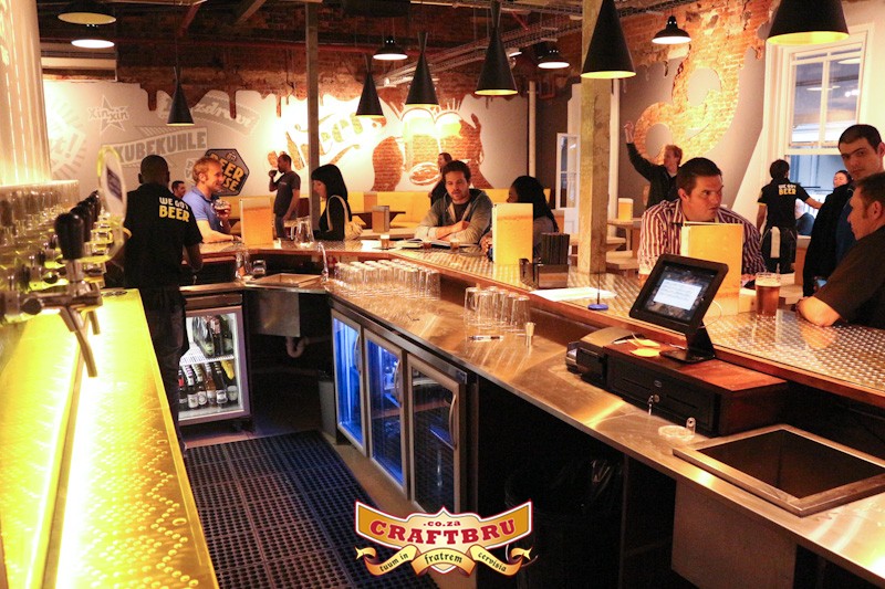 Ελληνική μπιραρία ανάμεσα στις καλύτερες παγκοσμίως: Η «Pub» στο Χαλάνδρι που τρέλανε τους εμπειρογνώμονες [εικόνες] | iefimerida.gr 5