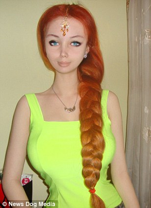 http://dinatos.blogspot.com/2014/08/16-barbie.html