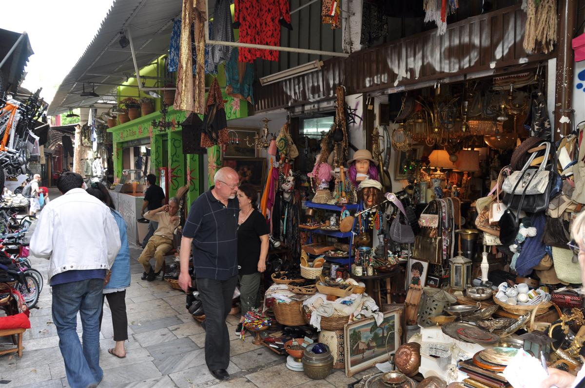 Το Μοναστηράκι και η Κεντρική Αγορά από τις ωραιότερες υπαίθριες αγορές του κόσμου