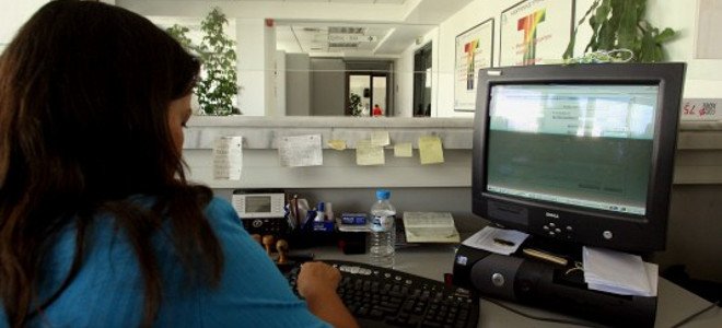 Νέα ταλαιπωρία για ελεύθερους επαγγελματίες -Κάθε μήνα στην... Εφορία