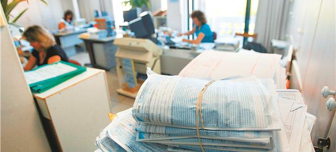 Ολοταχώς για παράταση - Δεν έχουν υποβληθεί 3,3 εκατ. φορολογικές δηλώσεις 15 ημέρες πριν τη λήξη της προθεσμίας