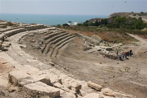 Ηρθε στο φως αρχαίο θέατρο στην ελληνική πόλη Μάγαρσο στην Τουρκία Ηρθε στο φως αρχαίο θέατρο στην ελληνική πόλη Μάγαρσο στην Τουρκία