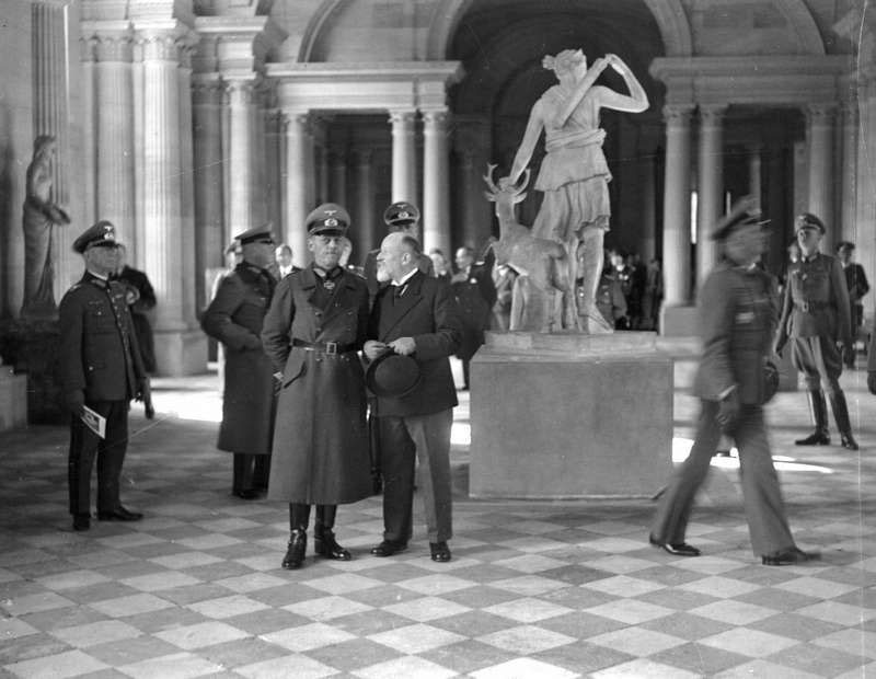 Eτσι έκρυψαν οι Γάλλοι τη Μόνα Λίζα για να μην πέσει στα χέρια του Χίτλερ (εικόνες)