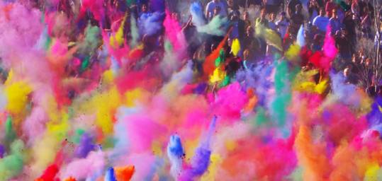 http://www.iefimerida.gr/sites/default/files/holi2.jpg