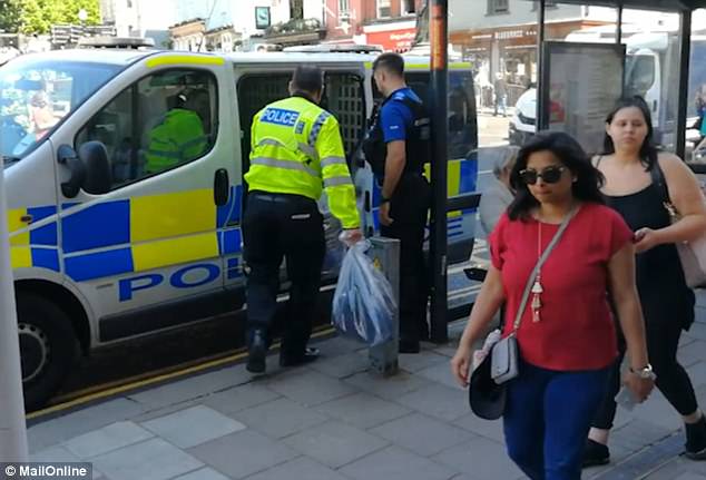 homeless3 2 | Lamianow.gr