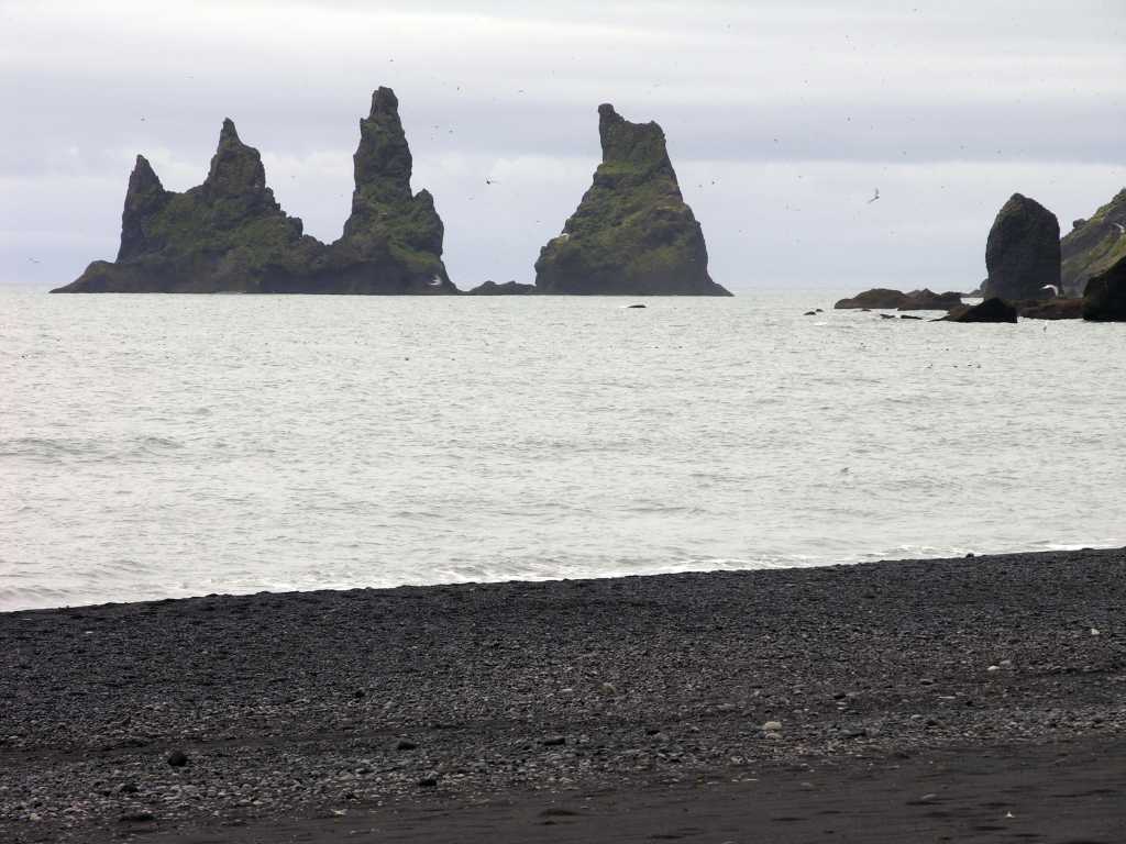 Μια παραλία σκέτο... ηφαίστειο στην Ισλανδία 