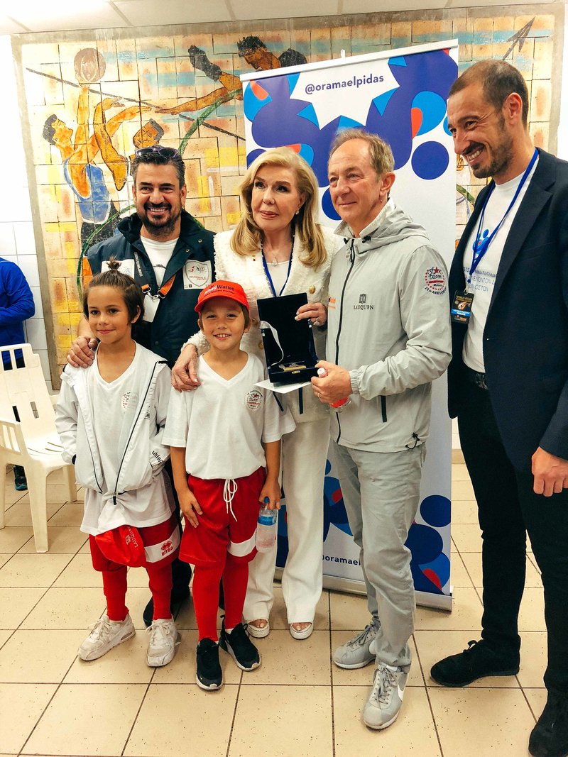 H κυρία Μαριάννα Β. Βαρδινογιάννη και οι κύριοι Παπασάββας και Μαστοράκης με τον Mauro Serra, Εκτελεστικό Πρόεδρο του Star Academy For Children του Μονακό