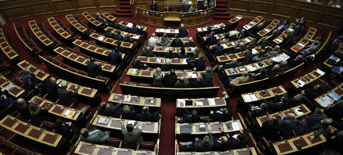 Απαγορεύεται η δημοσιοποίηση των ονομάτων όσων δωρίζουν κάτω των 5.000 ευρώ σε κόμματα