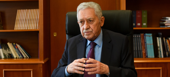 Κουβέλης: Βαρβαρότητα δικαίου η παράνομη κράτηση των δύο Ελλήνων στρατιωτικών