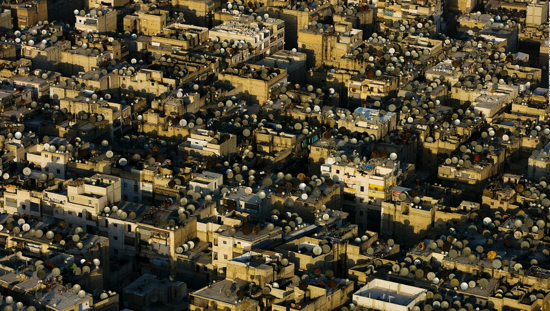Η Γη από Ψηλά: Πλανητική Μαγεία και Φωτογραφικό Θαύμα Αναζ. για...