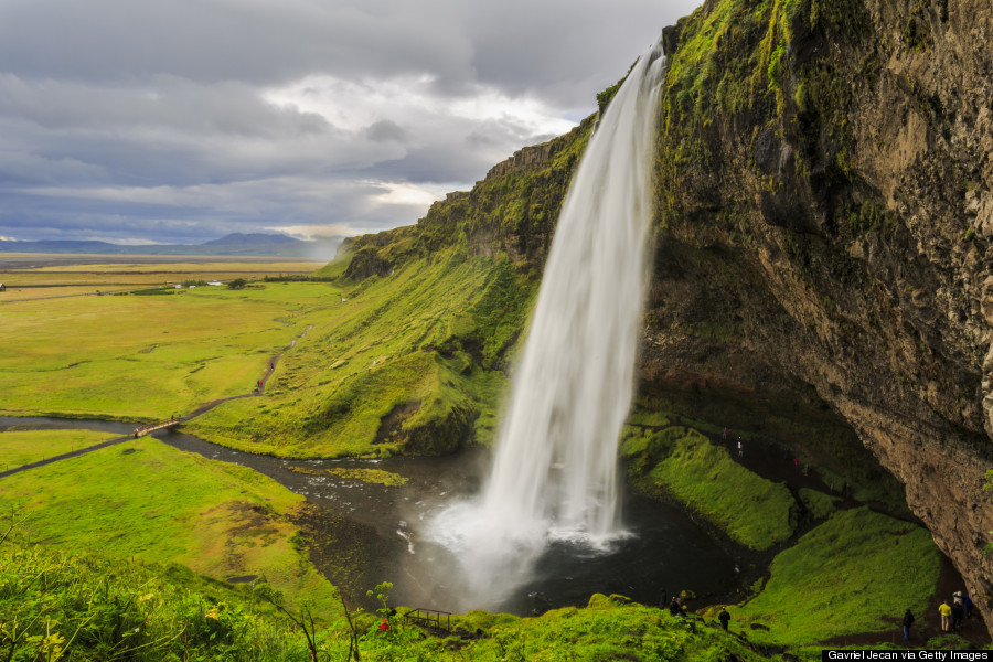 Τα πιο χαλαρωτικά μέρη του κόσμου Seljalandsfoss