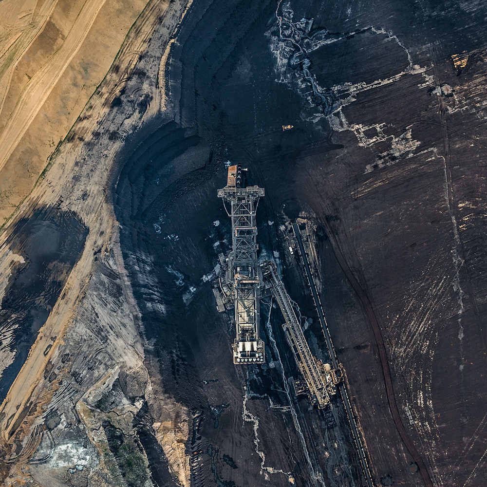 Εναέριες λήψεις από ορυχείο δείχνουν το πραγματικό μέγεθος της περιβαλλοντικής καταστροφής