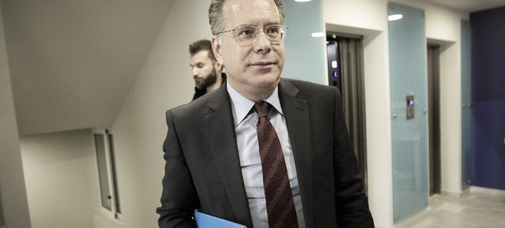 Κουμουτσάκος: Τι ακριβώς διαπραγματεύεται η κυβέρνηση με τα Σκόπια;
