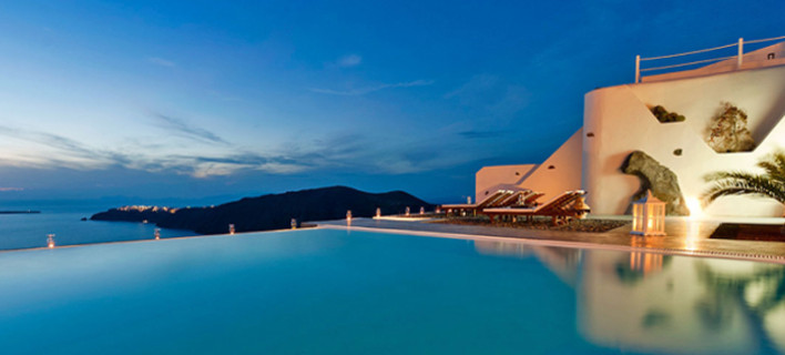 ΤripΑdvisor: Τα 8 καλύτερα ξενοδοχεία της Ελλάδας -Θέα που κόβει την ανάσα, πισίνες κρεμασμένες σε βράχους, χλιδή -Τα δωμάτια  με τις καλύτερες τιμές [εικόνες]