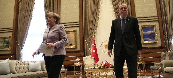 Î— ÎœÎ­ÏÎºÎµÎ» Î´ÎµÎ½ Î¸Î± ÎµÎ¯Î½Î±Î¹ Î· Î¼Î¿Î½Î±Î´Î¹ÎºÎ® Î±Ï€Î¿Ï…ÏƒÎ¯Î±, Ï†Ï‰Ï„Î¿Î³ÏÎ±Ï†Î¯Î±: apimages