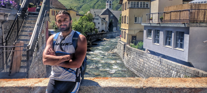 Κατόρθωμα Ελληνα ποδηλάτη: Εκανε το Λονδίνο-Μπολόνια σε 21 μέρες [εικόνες]