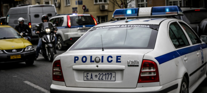 Παραδόθηκε ο 48χρονος που σκότωσε τον άστεγο στον Πειραιά -Τι υποστήριξε