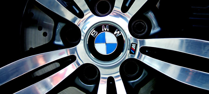Η BMW ανακαλεί 136.000 οχήματα εξαιτίας προβλήματος στην αντλία καυσίμων