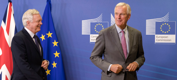 «Προσωρινή τελωνειακή ένωση» μετά το Brexit θέλει το Λονδίνο -Τι απαντά η ΕΕ