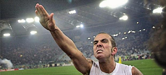 Ντι Κάνιο: «Ντροπή για την ιστορία της Ιταλίας ο Μουσολίνι»