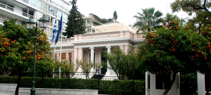 Εκτός Δρίτσας και Βαλαβάνη, Βούτσης στη θέση Ζωής, Σκουρλέτης στο Εσωτερικών -Ολα τα σενάρια