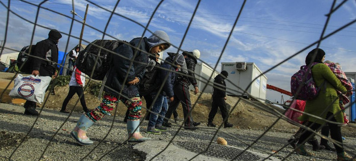 Οι Σκοπιανοί καταδιώκουν τους μετανάστες με λυκόσκυλα -Με ουλές και δαγκωματιές επιστρέφουν στην Ειδομένη