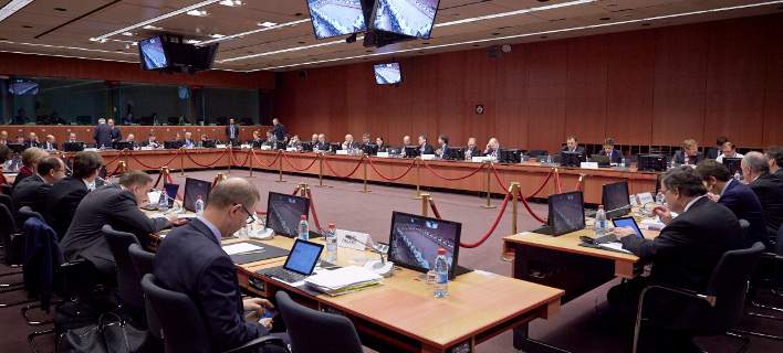 Γερμανικά ΜΜΕ: Γιατί οι δανειστές, ενώ ενοχλήθηκαν πολύ από τον μποναμά Τσίπρα, ξεπάγωσαν τα μέτρα για το χρέος 