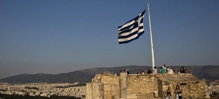 Θεσμοί: Αυτή είναι η λύση για το χρέος της Ελλάδας -Στο 201% του ΑΕΠ θα φτάσει το 2016