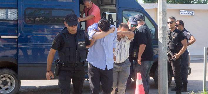 Λυκουρέζος προς δικαστές: Ενδειξη δικαιοσύνης και δημοκρατίας η μη έκδοση των 8 Τούρκων αξιωματικών