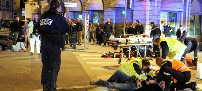 Οδηγός στη Γαλλία επέσε πάνω σε πεζούς φωνάζοντας «Ο θεός είναι μεγάλος» -11 τραυματίες