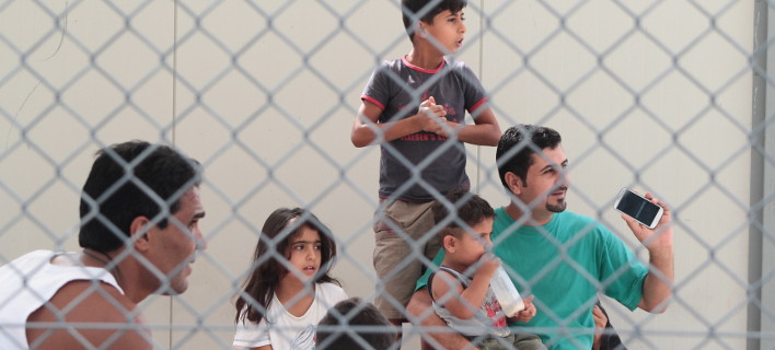 Die Welt: Η Γερμανία θα παίρνει 500 πρόσφυγες τον μήνα από Ελλάδα και Ιταλία