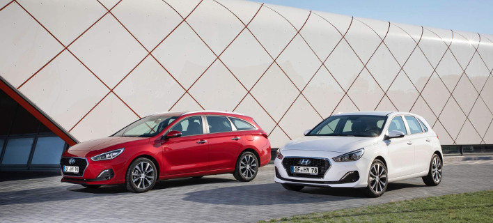 Î¤Î¿ Hyundai i30 ÏÏÎ½ÎµÏÎ¯Î¶ÎµÎ¹ ÎµÎ»Î±ÏÏÏÏ Î±Î½Î±Î½ÎµÏÎ¼Î­Î½Î¿ ÎºÎ±Î¹ Î¼Îµ Î­Î½Î± Î½Î­Î¿ diesel  