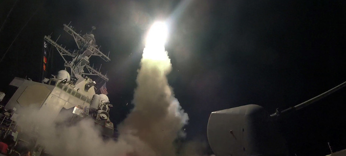 Αποτέλεσμα εικόνας για Οι ΗΠΑ βομβάρδισαν τη Συρία με 59 πυραύλους