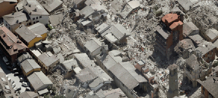 Ιταλία: Εντοπίστηκαν κι άλλες σοροί στα συντρίμμια που άφησε ο σεισμός στο Αματρίτσε  