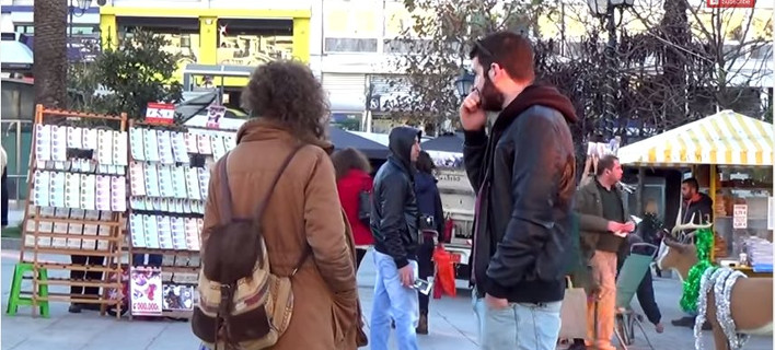 Το greek kamaki ζει και βασιλεύει: Δύο βίντεο με τις χειρότερες, αλλά και τις πιο έξυπνες ατάκες για φλερτ