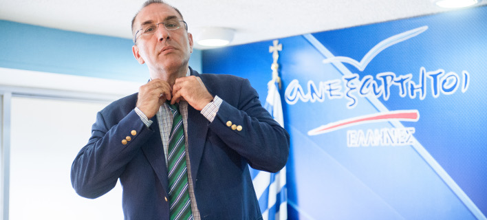 Ψάχνουν τον Δημήτρη Καμμένο: Παραιτήθηκε, αλλά πήρε μαζί του το κλειδί του γραφείου στο υπουργείο!