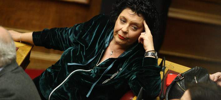 Λιάνα Κανέλλη: Θα κάνω στριπτίζ στο βήμα της Βουλής αν... [βίντεο]