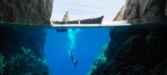 Αποτέλεσμα εικόνας για Εκατοντάδες χιλιάδες likes έχουν συγκεντρώσει οι φωτογραφίες ενός επαγγελματία φωτογράφου, από την Κάρπαθο