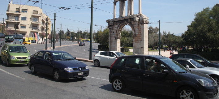 ΠΑΡΑΤΑΣΗ ΓΙΑ ΤΙΣ ΔΗΛΩΣΕΙΣ Ε9 Τέλη κυκλοφορίας με το μήνα -Τι προβλέπει τροπολογία του ΥΠΟΙΚ    