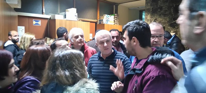 Καβγάς στο δημοτικό συμβούλιο Λάρισας για τον καταυλισμό προσφύγων -«Δεν θέλουμε δολοφόνους στα σπίτια μας»