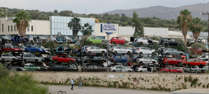 Η 17χρονη κοπέλα είχε ρόλο «ταχυδρόμου» / Intimenews