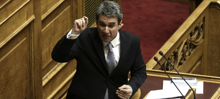 Αγρια κόντρα στη Βουλή -Λοβέρδος: Είσαι υπουργός προπαγάνδας -Παππάς: Πέφτεις σε  συνεχείς γκάφες 